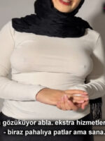 Memelerini Gösterdiği Patronunun İştahını Kabartan Temizlikçi
